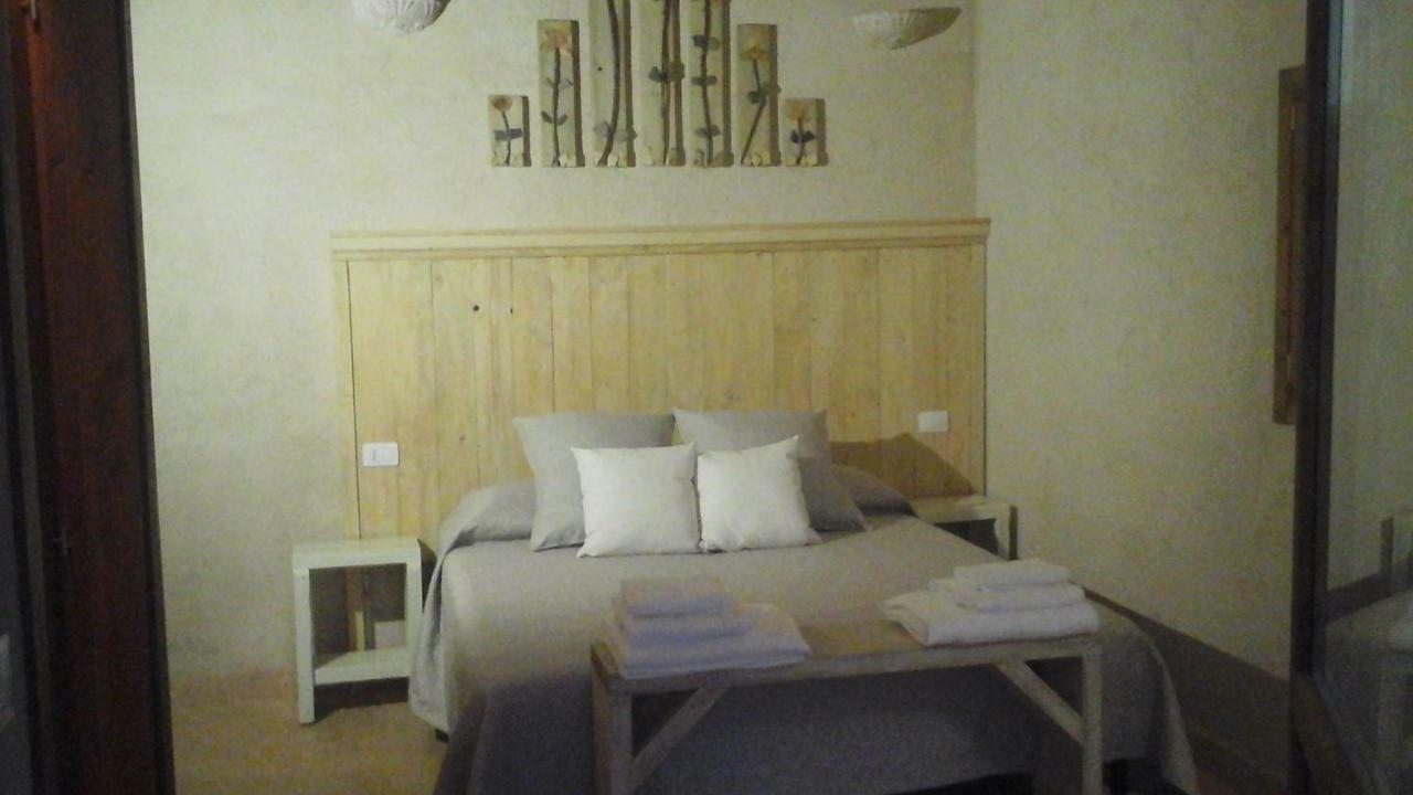 Hotel The Straw House Alguer Exterior foto